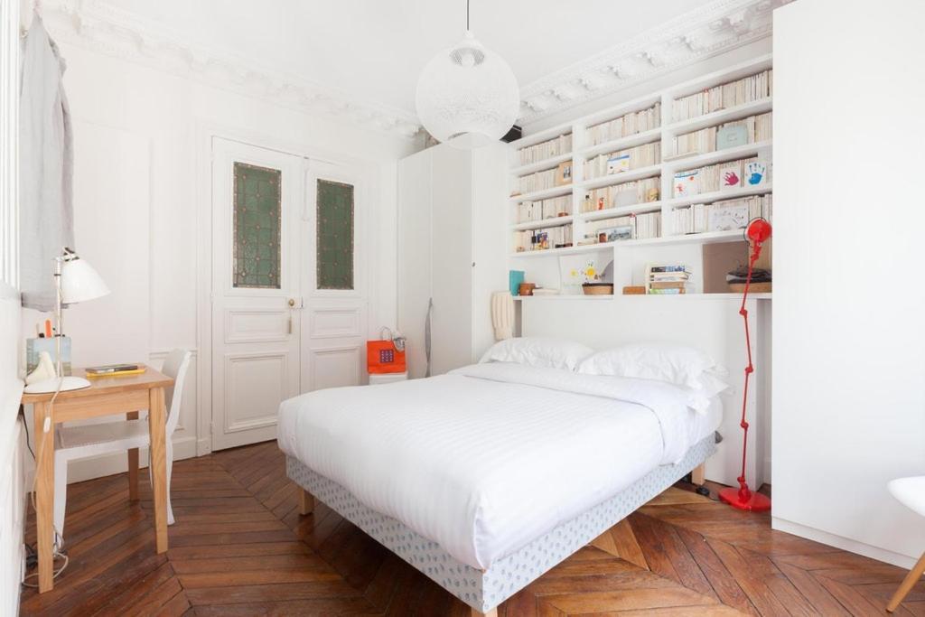 Rue De L'abbe Gregoire By Onefinestay * Paris
