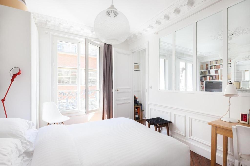 Rue De L'abbe Gregoire By Onefinestay Apartment Paris